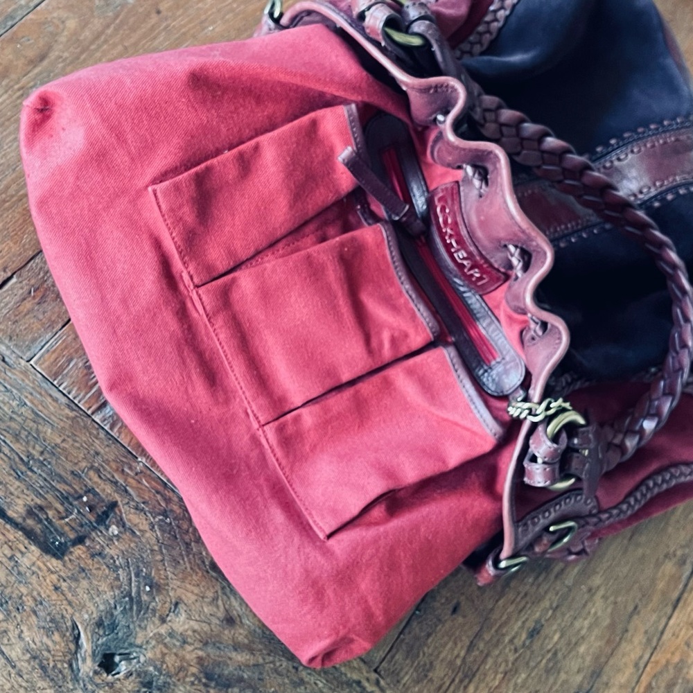Lockheart Large Floral Suede Shoulder Bag - Picture 14 of 14